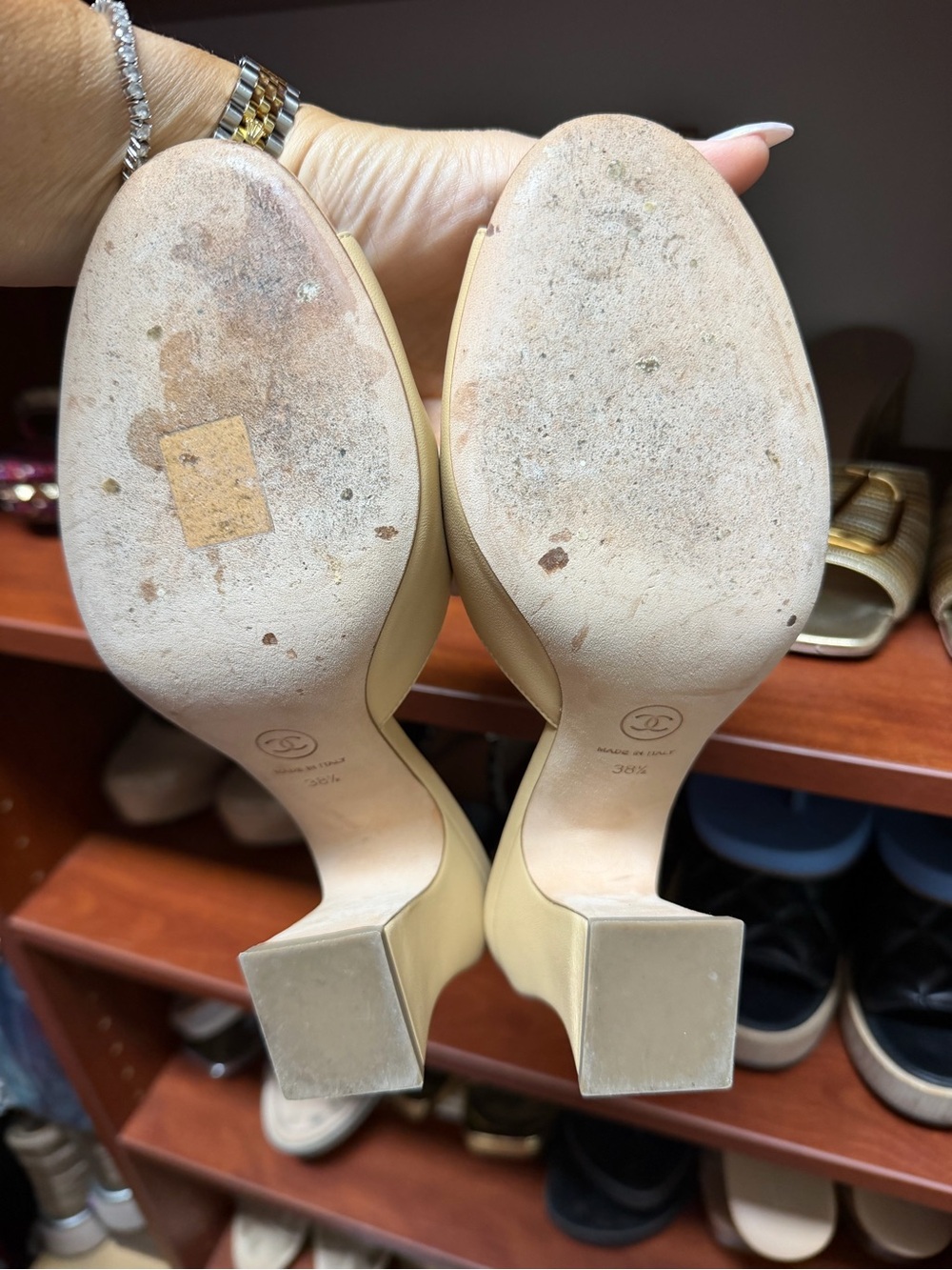CHANEL Beige Open-Toe Slide Mules - Picture 3 of 13